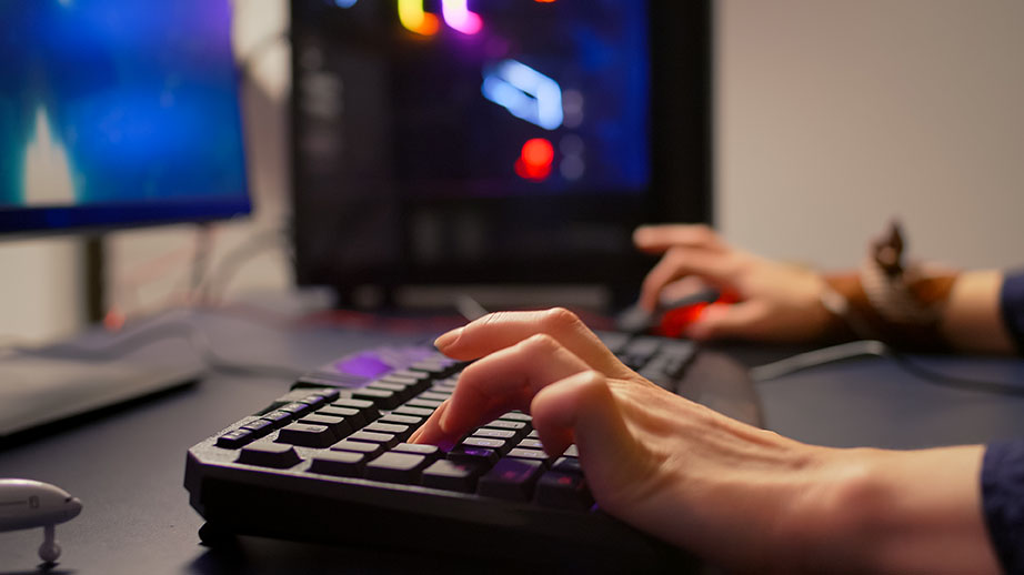 3 Grizzly Esports rosters advance in NJCAAE playoffs