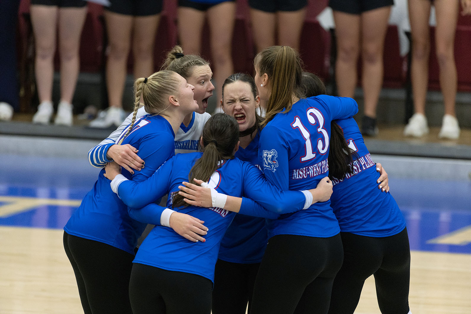 Grizzly Volleyball advances to NJCAA district tournament